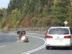 R1