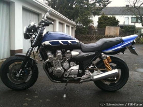 XJR 2010
