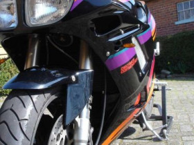 FZR1000-2