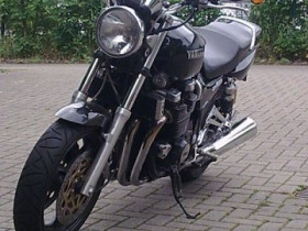 XJR
