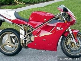 748