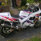 FZR600R Nr 3