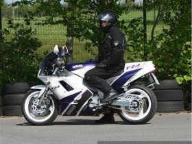 FZR Training