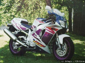 Olis YZF 750 R