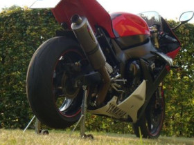 R1 2003